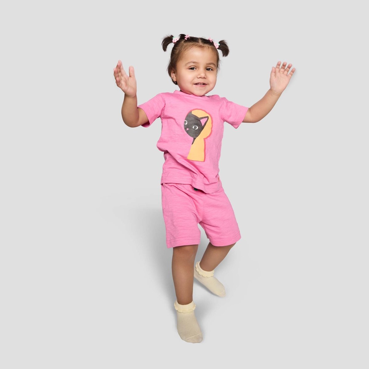 Play Shorts Bubblegum - organic cotton kids clothing - Kiggle